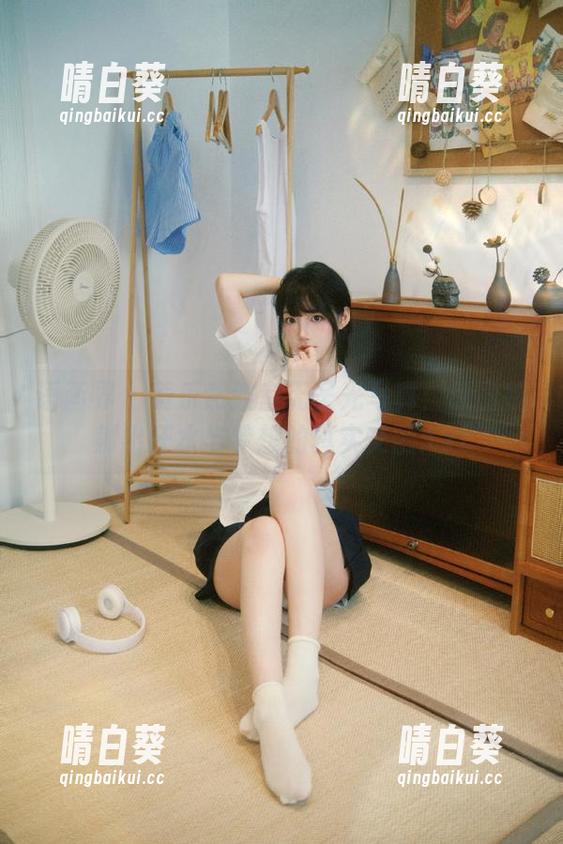 语画界 - 黄乐然教室无圣光写真：原图折射出汗水与梦想的真实交融.txt