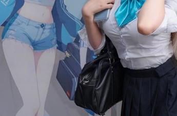 轩萧学姐怨仇正片全景呈现，原图下载畅享高清视觉盛宴！.txt