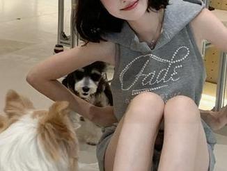 轰趴猫 – 探寻可乐Vicky姐姐的摄影秘密，尽享高清美图之美.txt