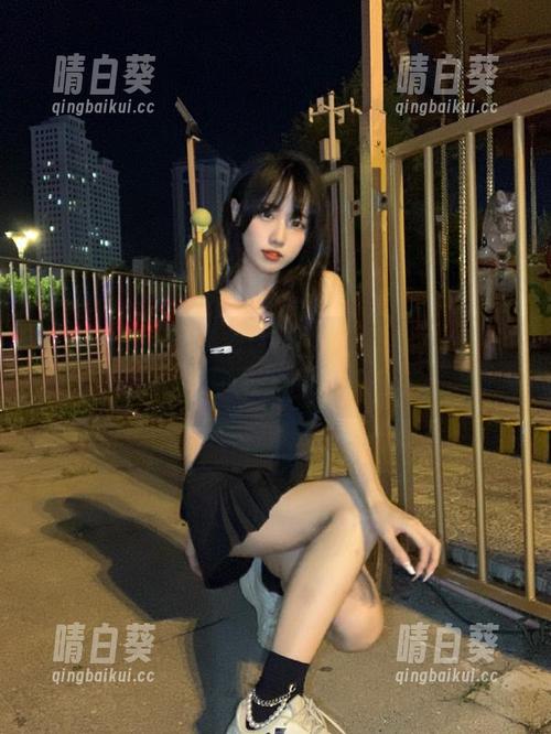 轻兰映画HANA.001写真集精选：每一帧画面都是不可复制的动人故事.txt