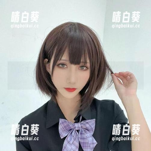 雅祈masaki空姐写真合集：蓝天之下的动人瞬间.txt