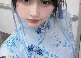 青丘女神 – 下载少华护士的魅力写真，尽享原图带来的视觉盛宴！.txt