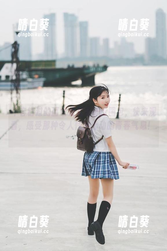 不容错过的面饼仙儿兔耳jk图包，快来观看，感受那种令人怦然心动的青春气息！.txt