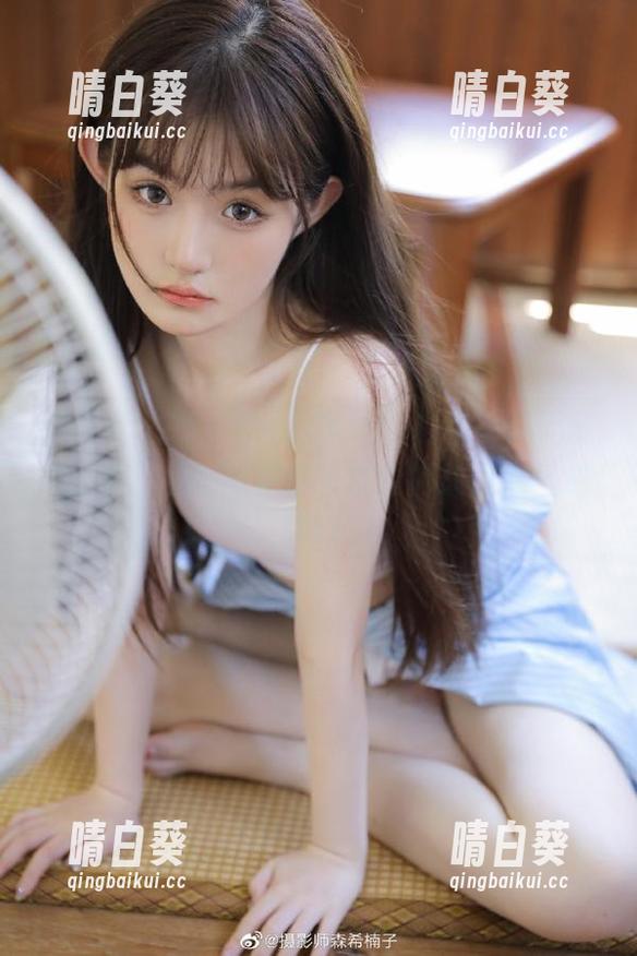 魅妍社 - 探索赵小米Kitty白色系列无圣光图集：每一张都散发着独特的艺术气息.txt